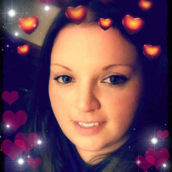 Meet your Posher, Melissa - Picture 1 of 1